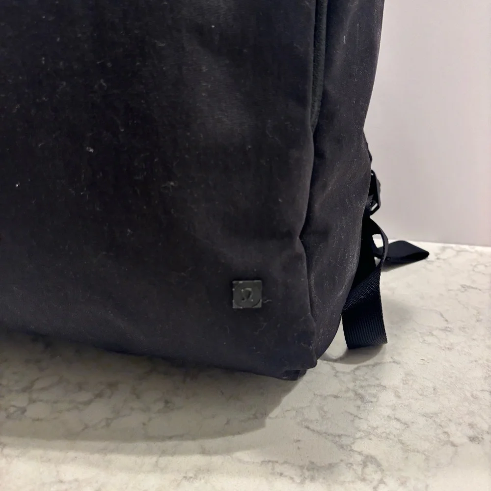 Lululemon Early Embark Backpack *22L in‎ Black